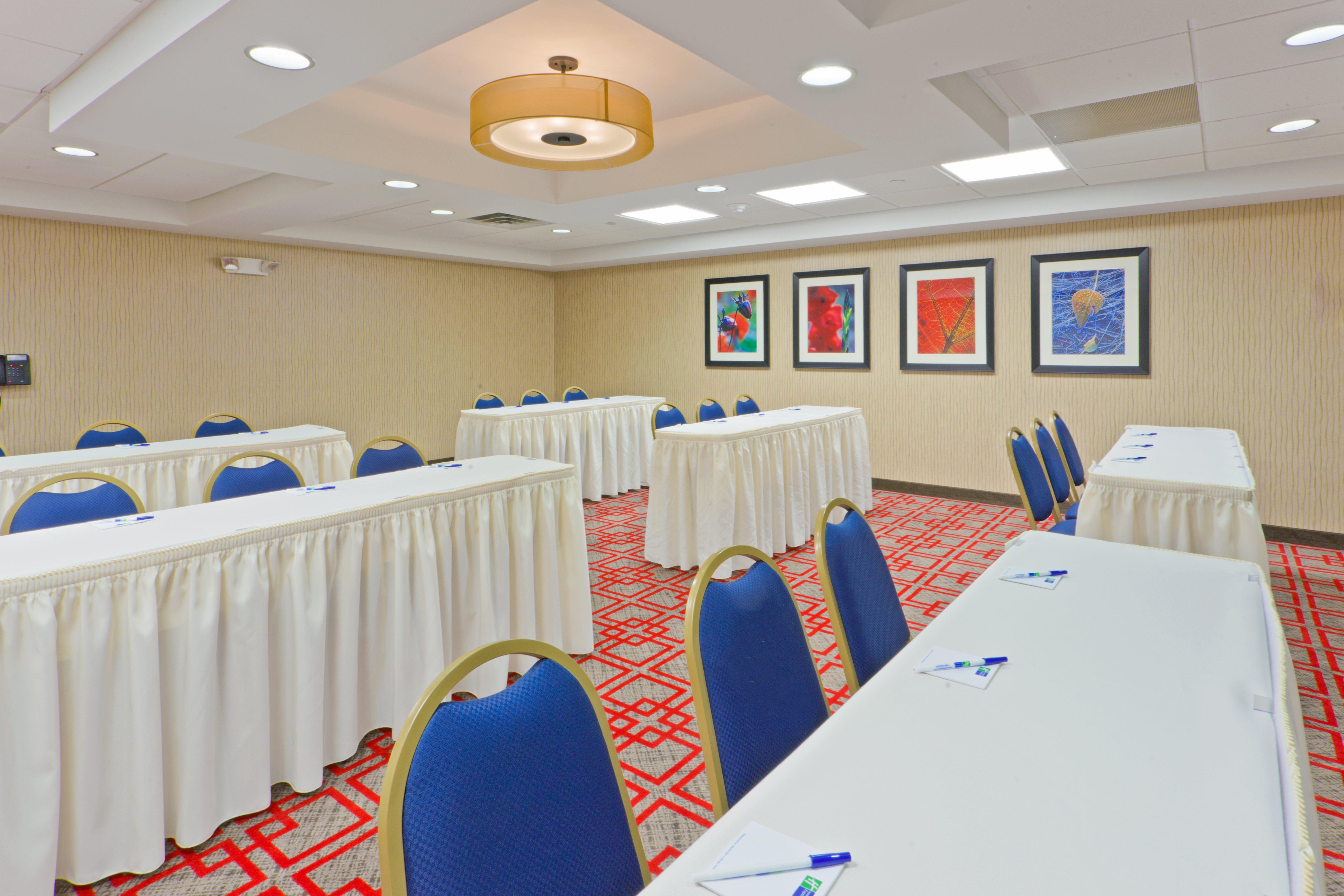 Holiday Inn Express - Neptune By Ihg Εξωτερικό φωτογραφία