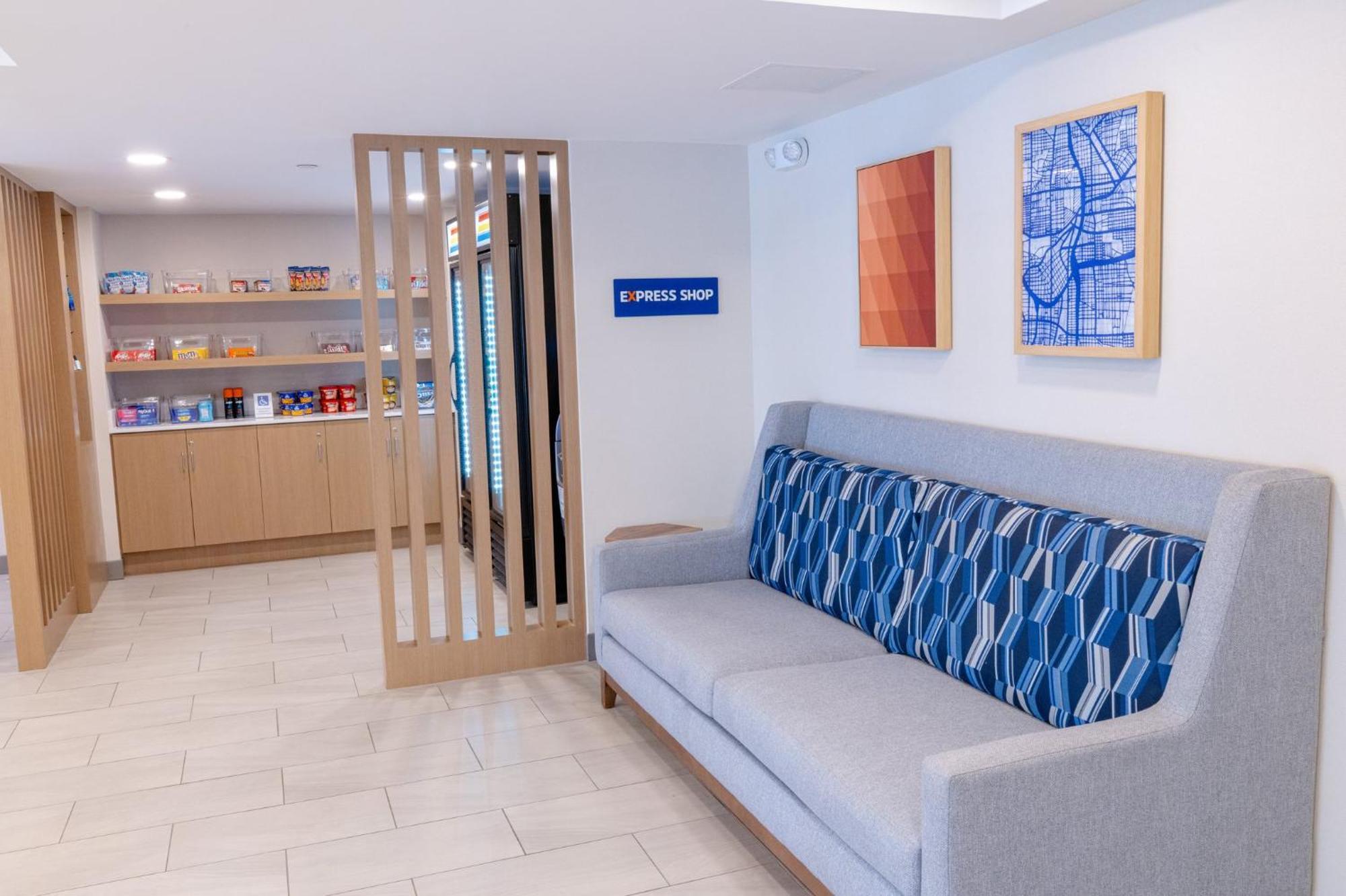 Holiday Inn Express - Neptune By Ihg Εξωτερικό φωτογραφία