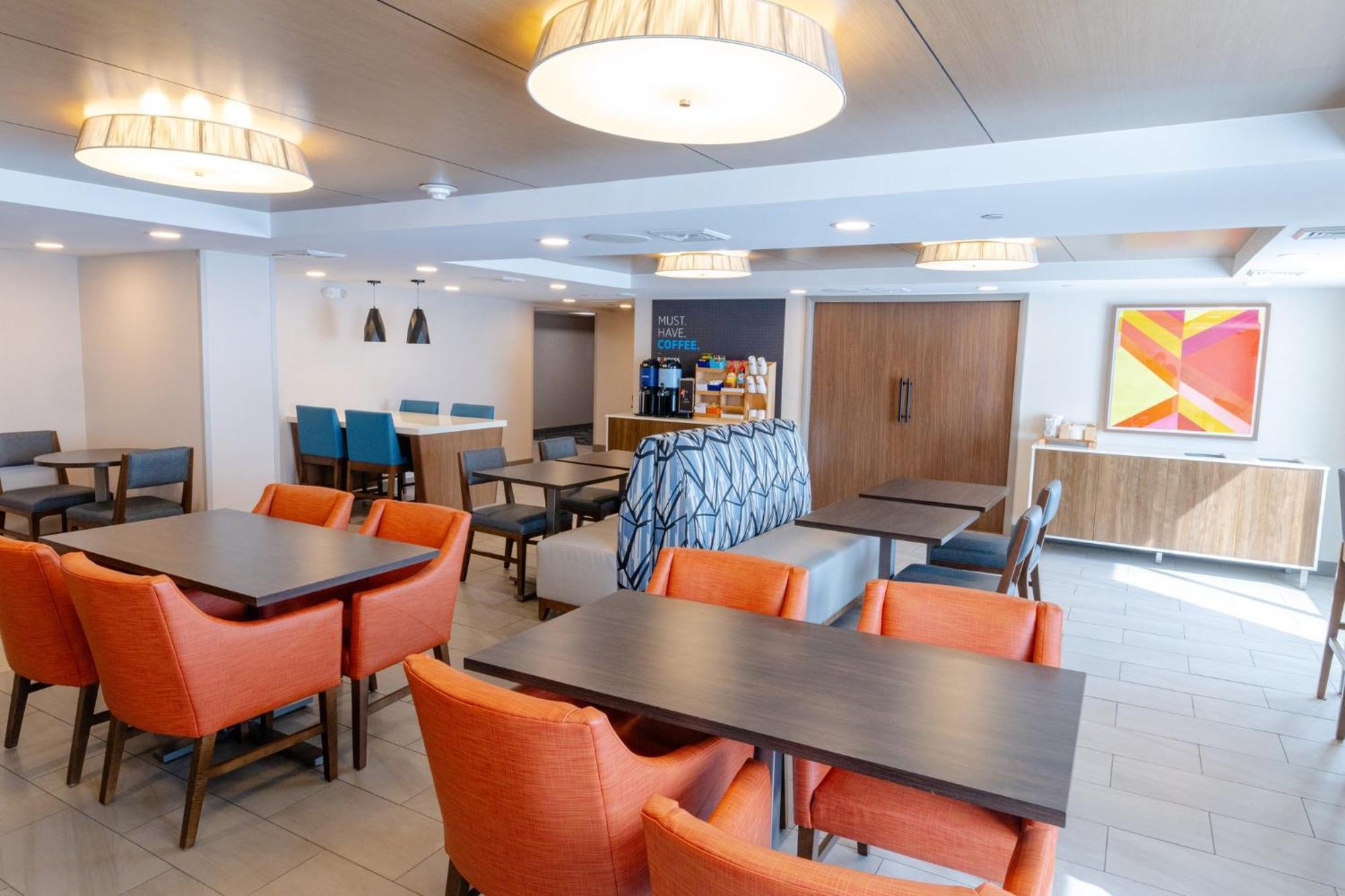 Holiday Inn Express - Neptune By Ihg Εξωτερικό φωτογραφία