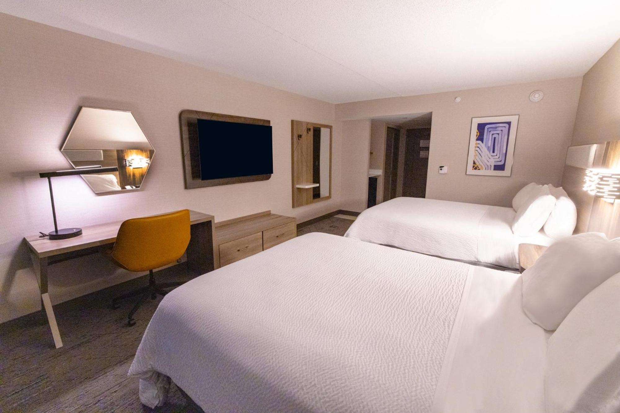 Holiday Inn Express - Neptune By Ihg Εξωτερικό φωτογραφία
